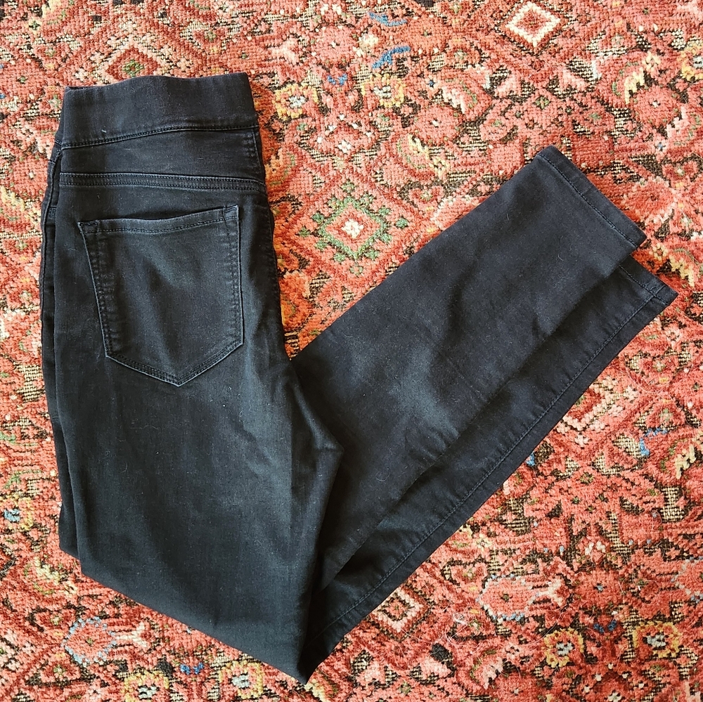 Nine West Black pull on Skinny Jeans sz 6